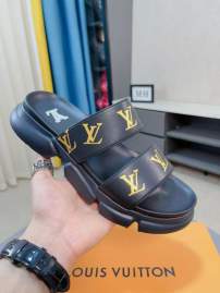 Picture of Louis Vuitton Slippers _SKULVsz38-44mnf06031273